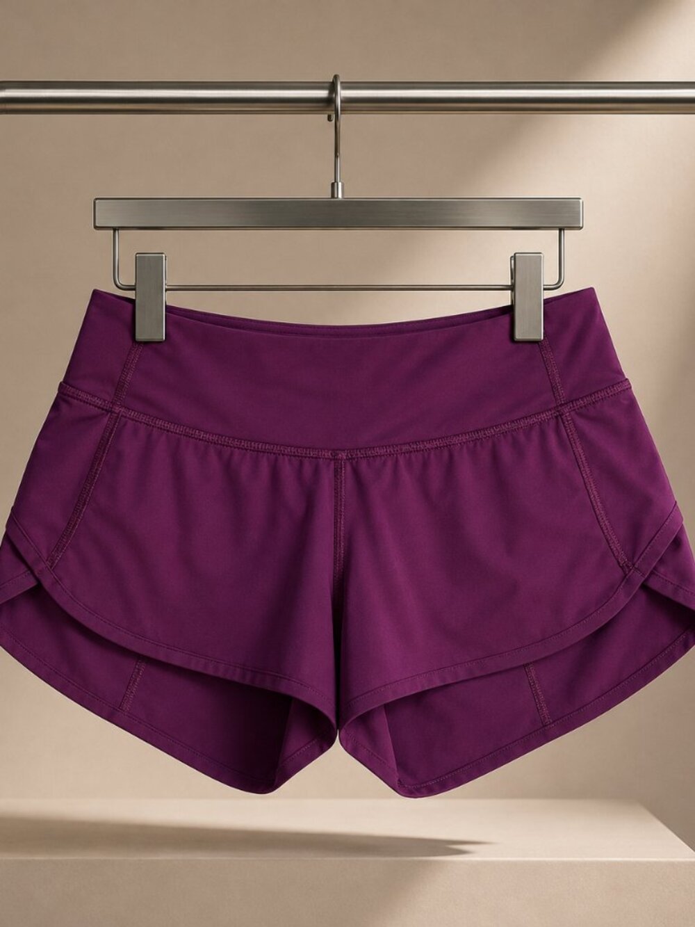 Lululemon Speed Up Shorts Womens Size 2 Deep Magenta Lined 2.5" Running Zip Pkt